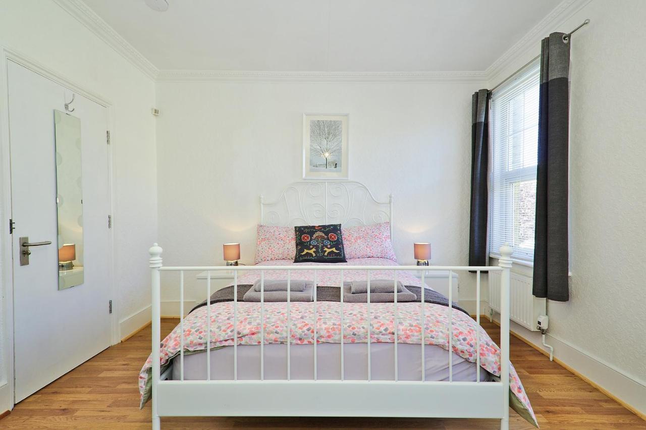Ceres Lodge Plumstead  Esterno foto